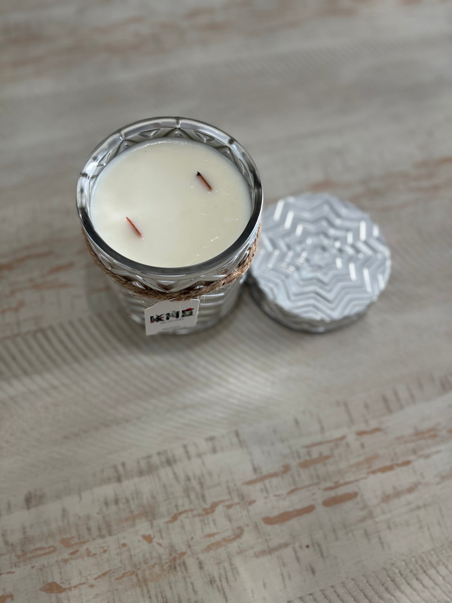 Silver Della Candle