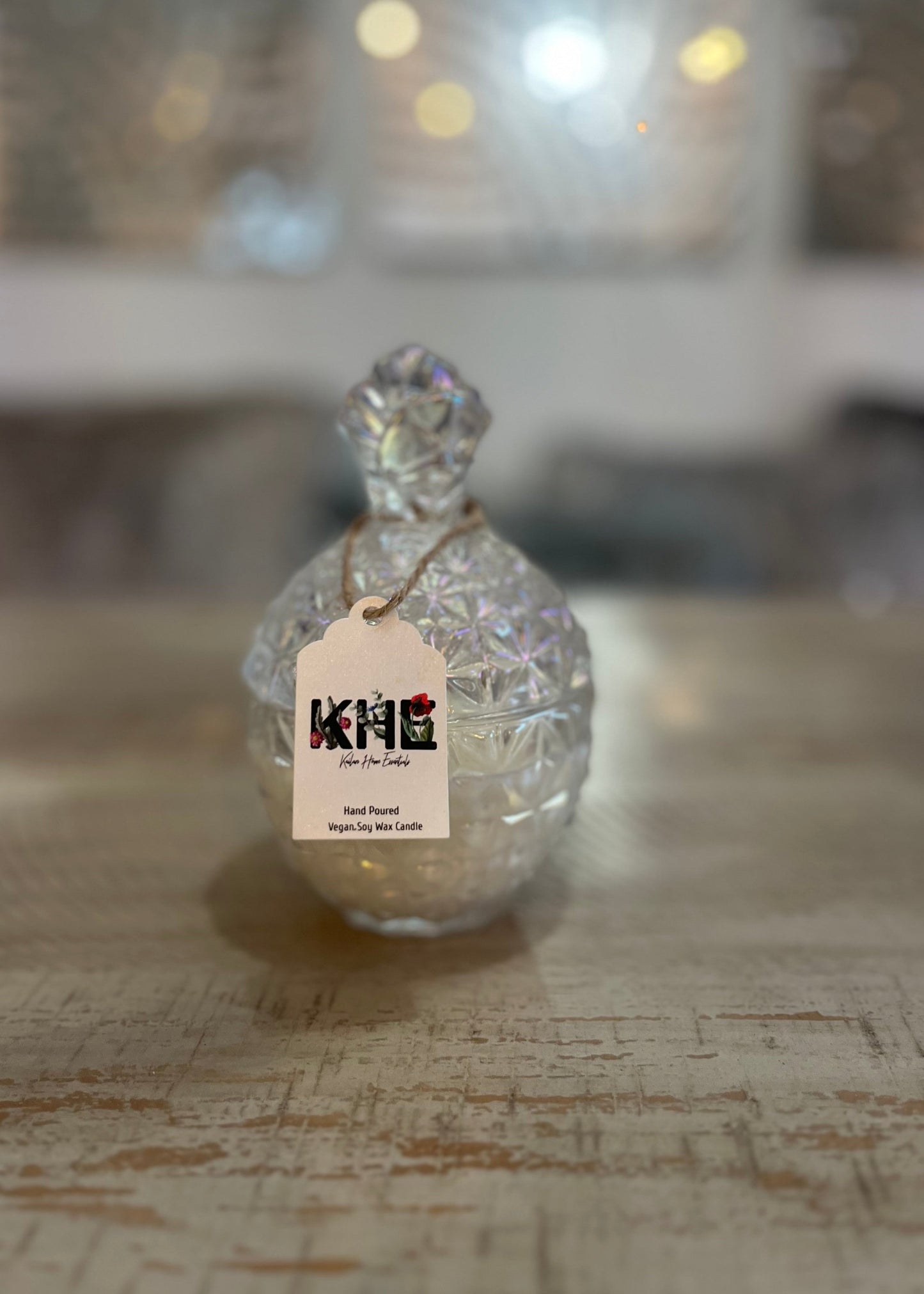 Iridescent Piña Candle