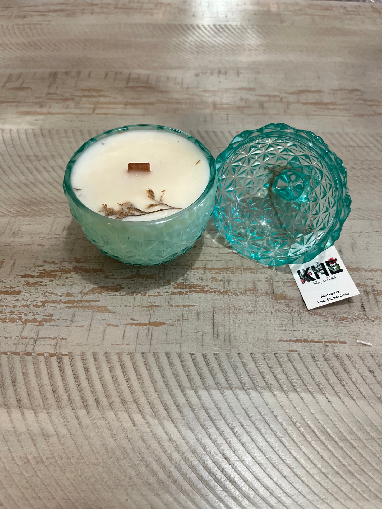 Turquoise Piña Candle