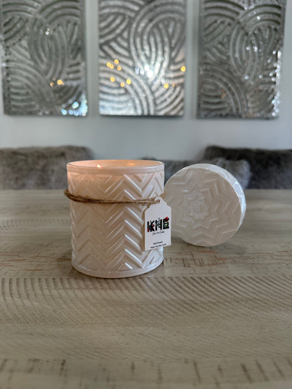 White Della Candle